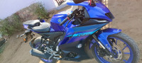 Blue Yamaha  R15 (QS White Vermilion)