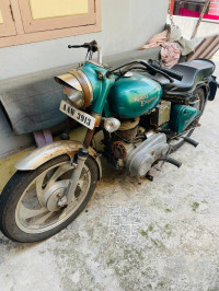 Royal Enfield Bullet Standard 350 2016 Model