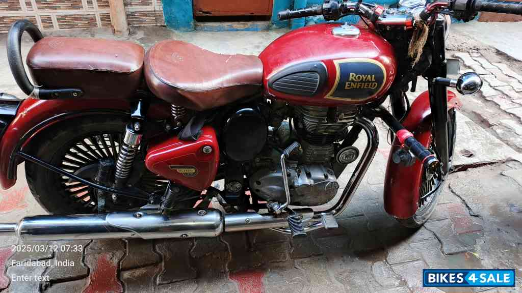 Standard Maroon Royal Enfield Classic 350