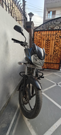 Blue Bajaj Discover DTSi 150