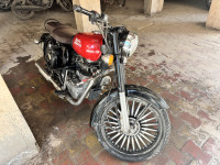 Royal Enfield Classic 350 2017 Model