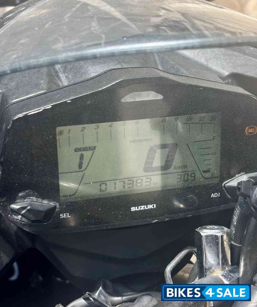 Suzuki Gixxer SF BS6