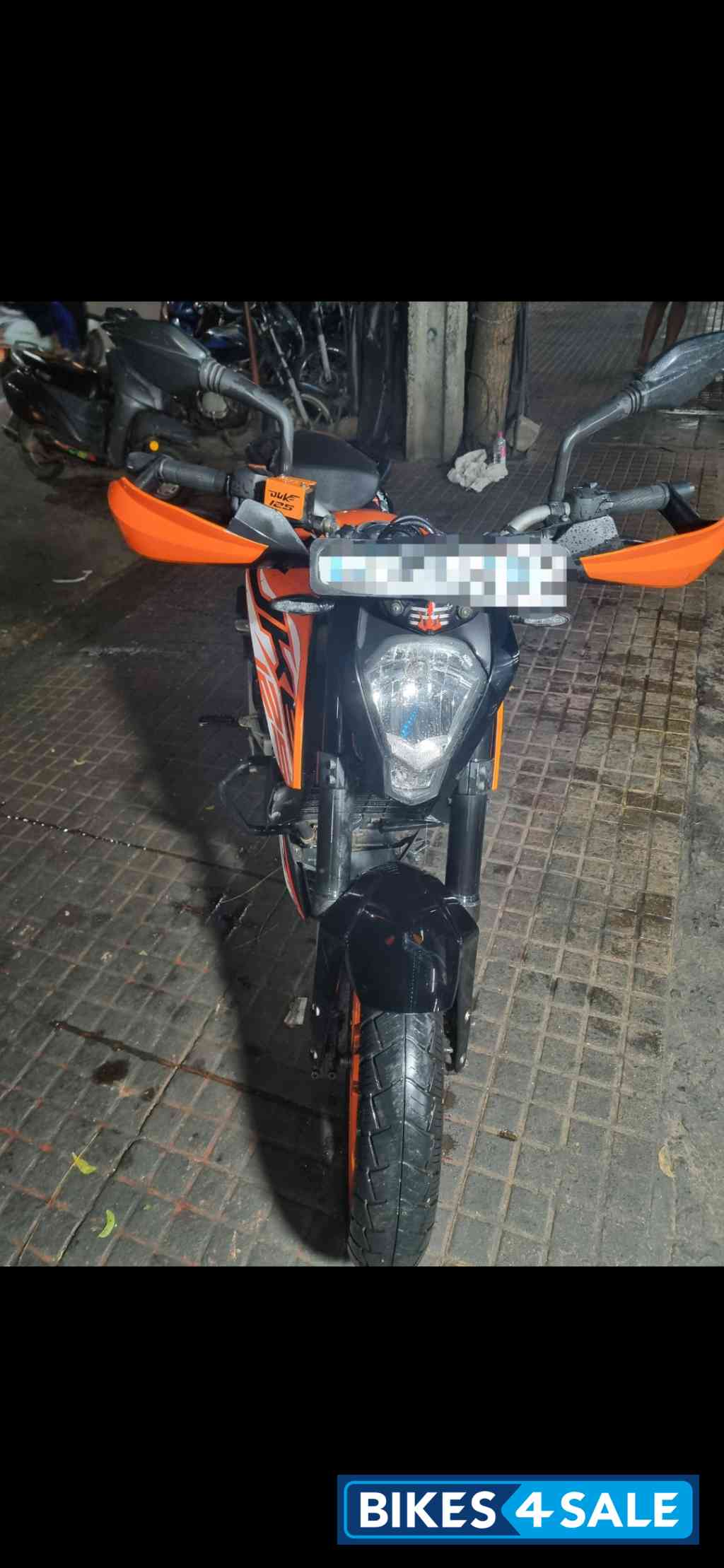 KTM Duke 125