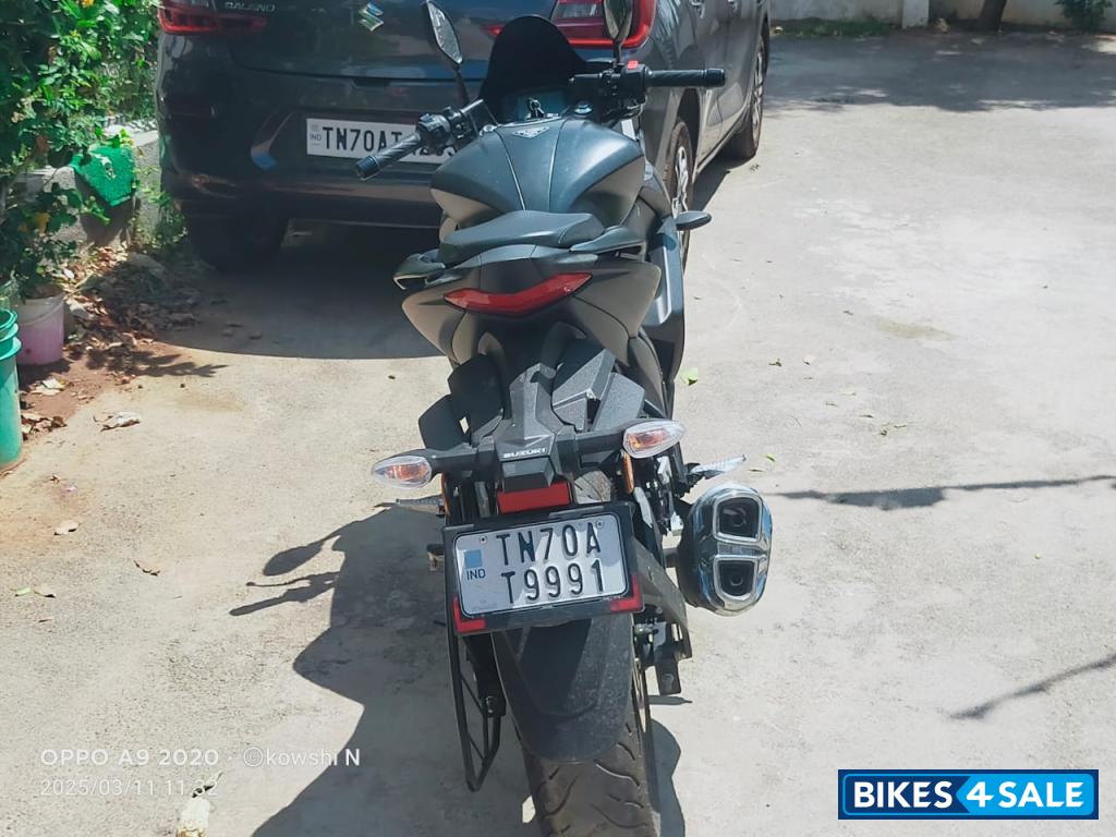 Maat Black Suzuki Gixxer SF 250