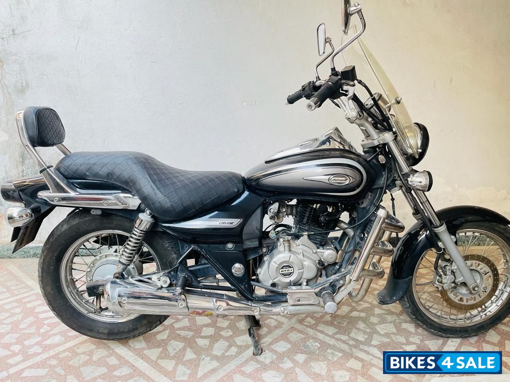 Bajaj Avenger Cruise 220