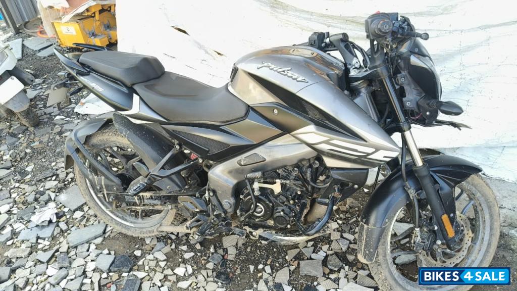 Bajaj Pulsar 125
