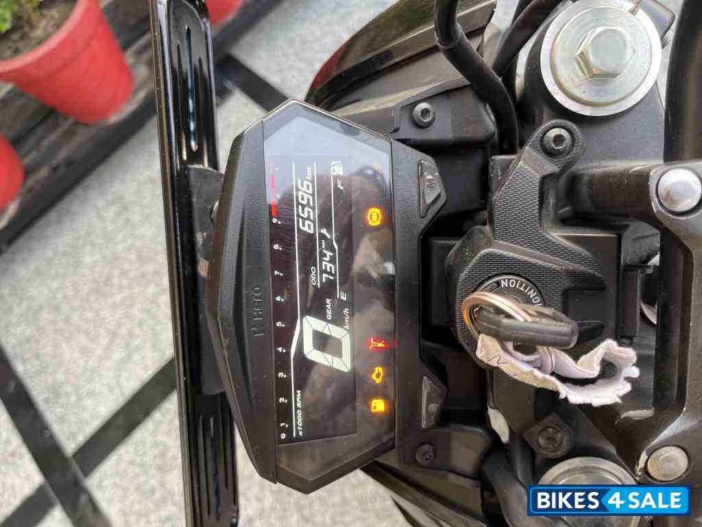 Black Hero Xtreme 125R