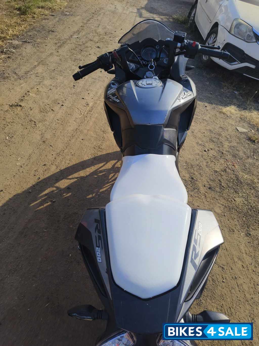 Graphite Black Bajaj Pulsar RS 200