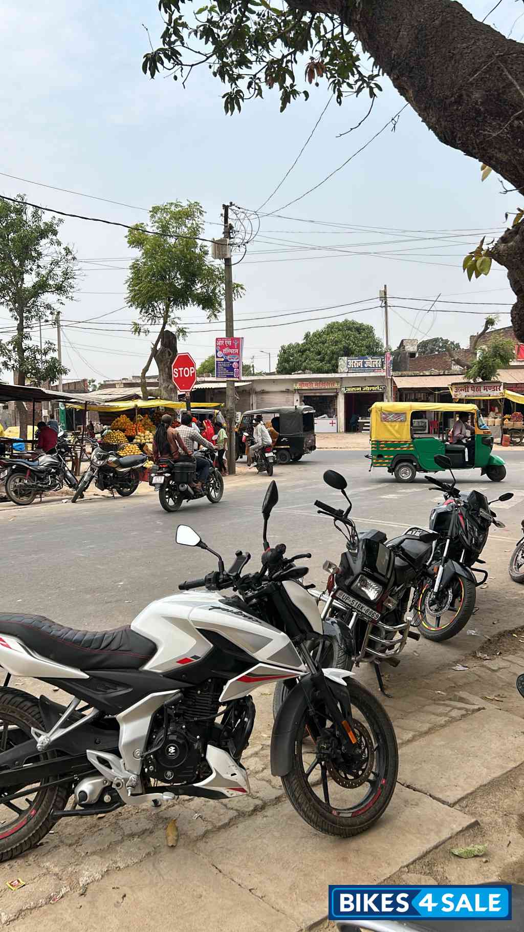 Bajaj Pulsar N150 Bajaj Pulsar N150