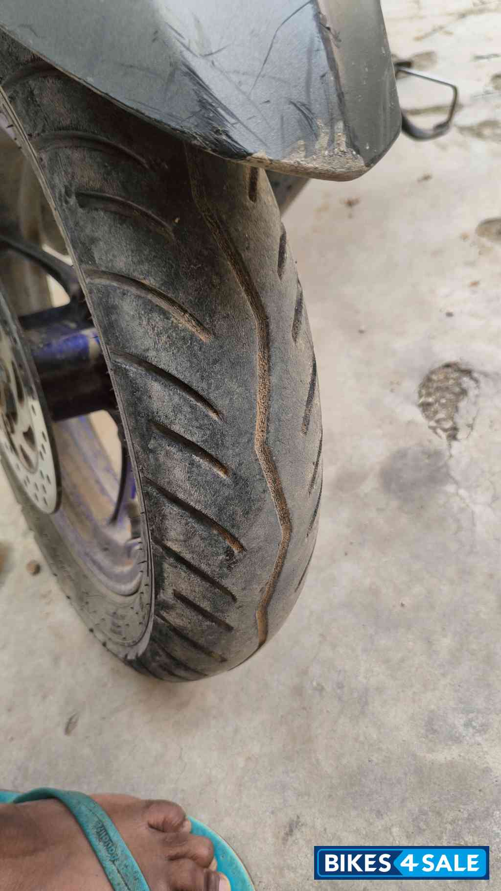 Deep Purplish Blue Yamaha Cygnus Ray ZR