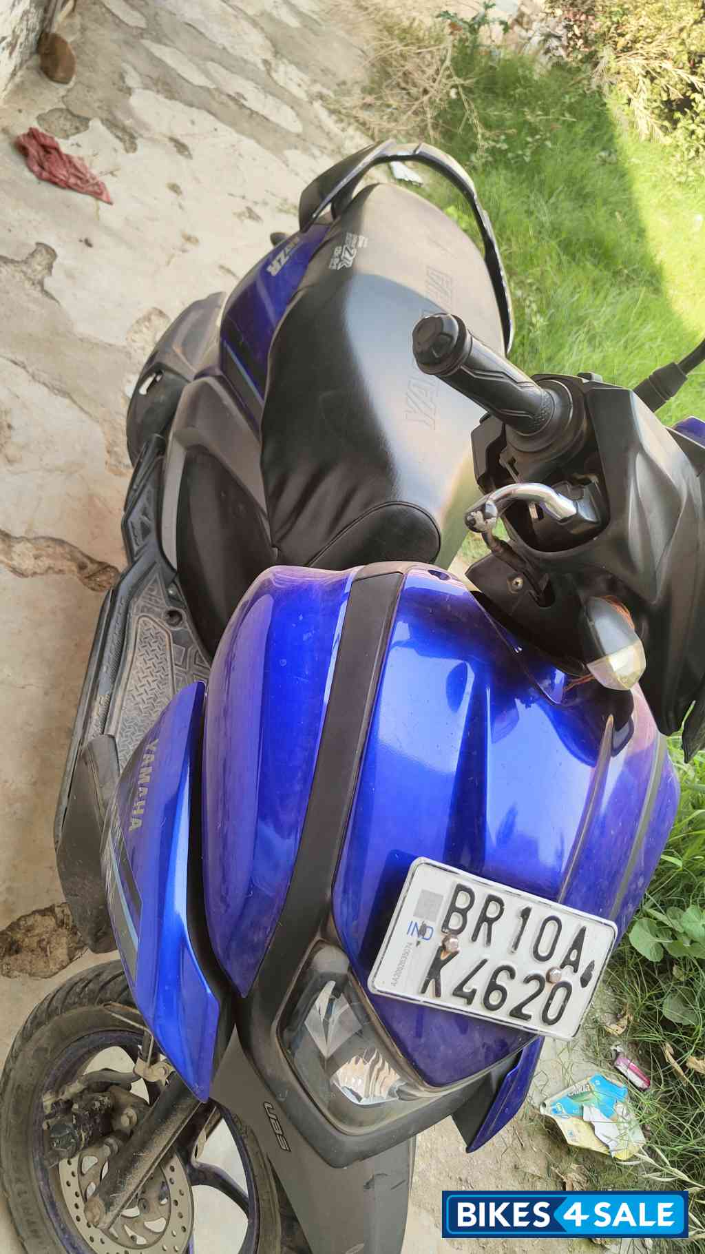 Deep Purplish Blue Yamaha Cygnus Ray ZR