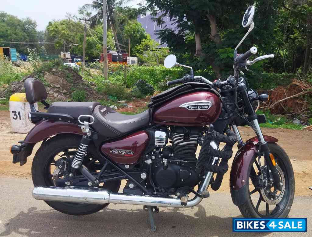 Royal Red Royal Enfield Meteor 350 Stellar