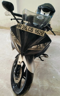 Yamaha YZF R15 V2