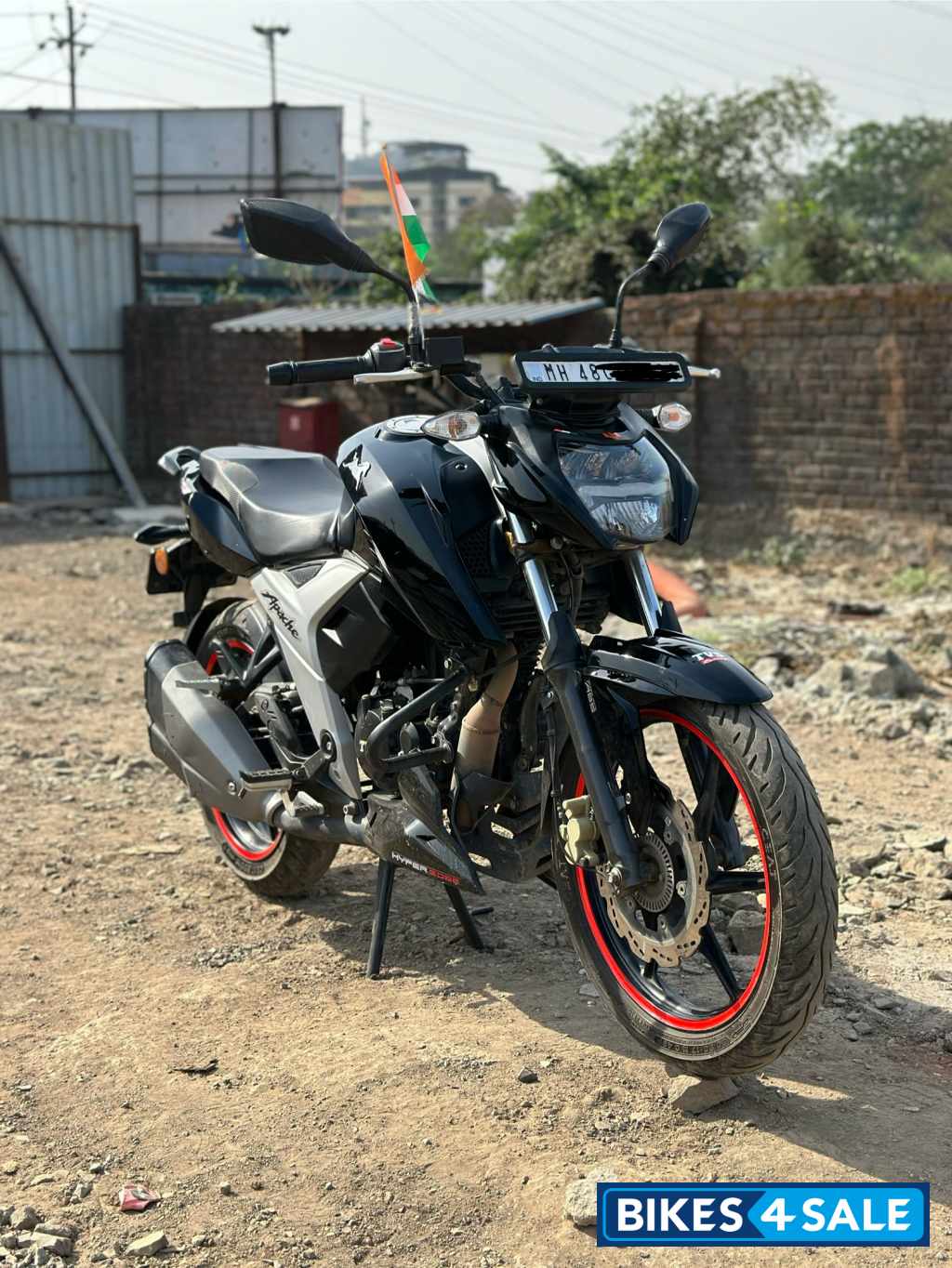 TVS Apache RTR 160 4V