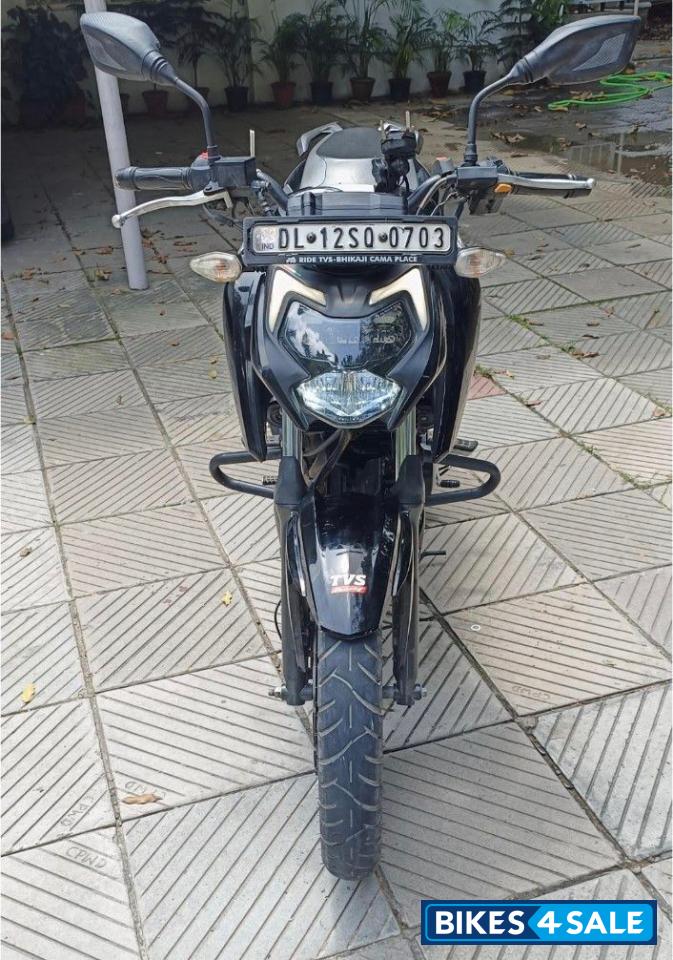 TVS Apache RTR 160 4V BS6