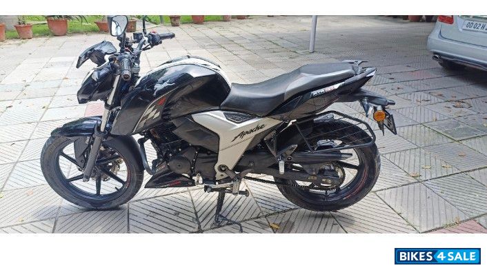 TVS Apache RTR 160 4V BS6 TVS Apache RTR 160 4V BS6