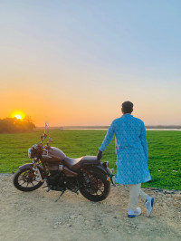 Royal Enfield Meteor 350 Supernova