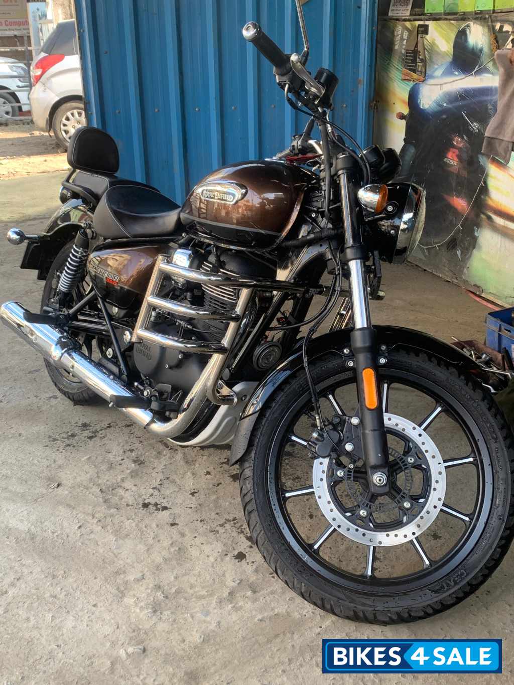 Royal Enfield Meteor 350 Supernova