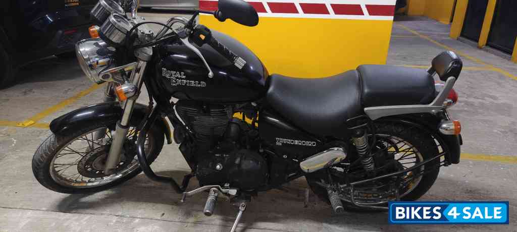 Royal Enfield Thunderbird