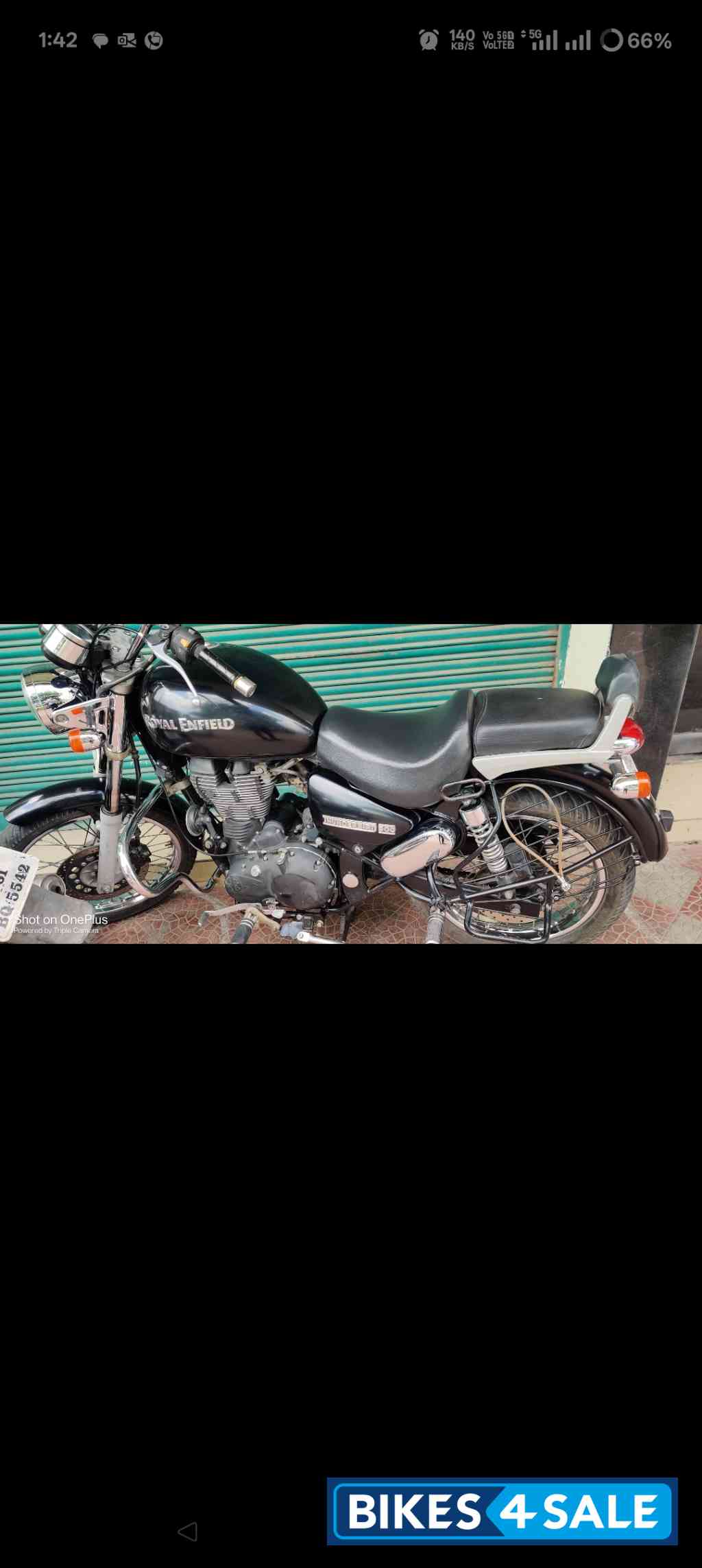 Black Royal Enfield Thunderbird 350