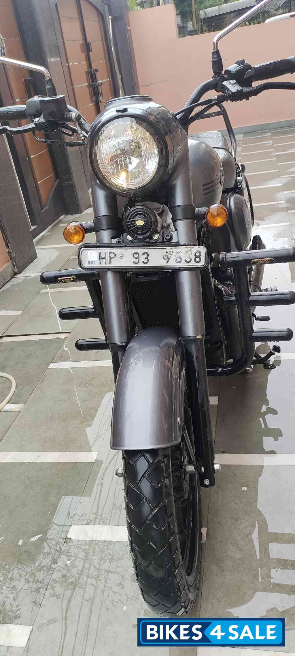 Midnight Grey Jawa Midnight Grey