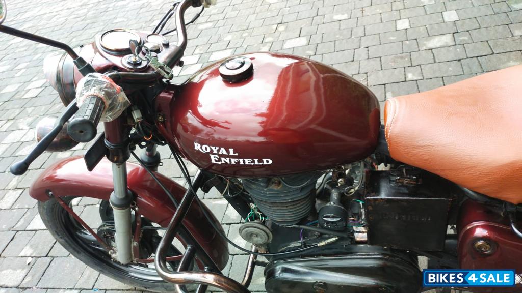 Maroon Royal Enfield Bullet 350