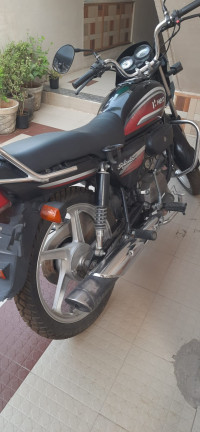 Red-black Hero Splendor Plus