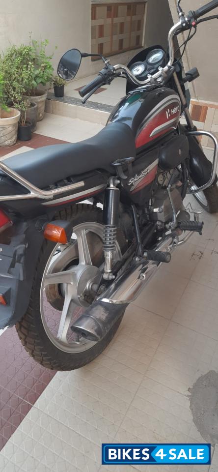 Red-black Hero Splendor Plus