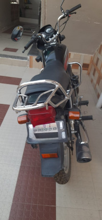 Red-black Hero Splendor Plus