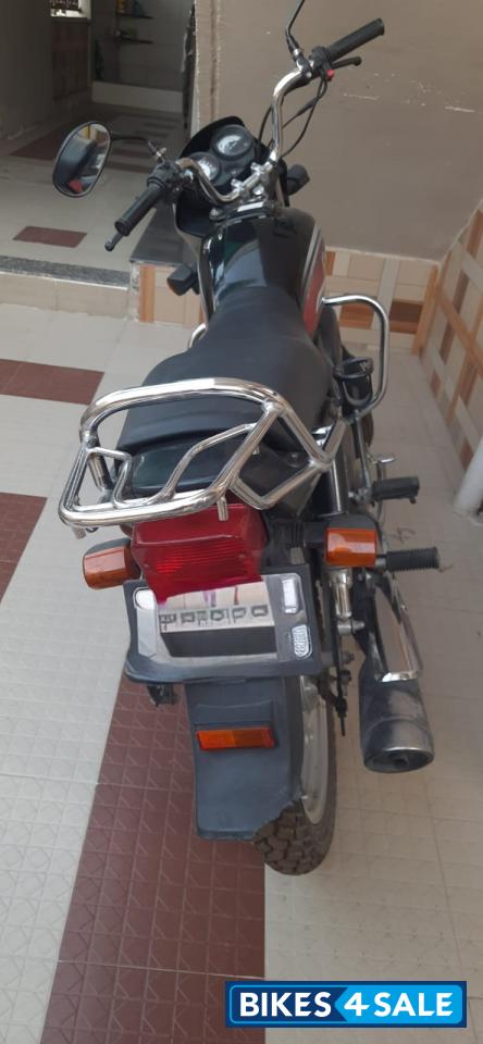 Red-black Hero Splendor Plus