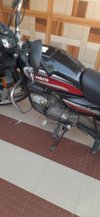 Red-black Hero Splendor Plus