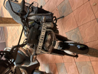 Black Bajaj Freedom 125 NG04 Drum LED