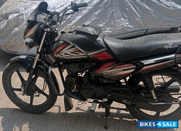 Black And Red Hero Splendor NXG