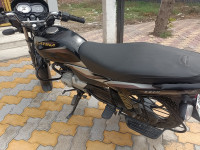 Ebony Black Bajaj Platina 110