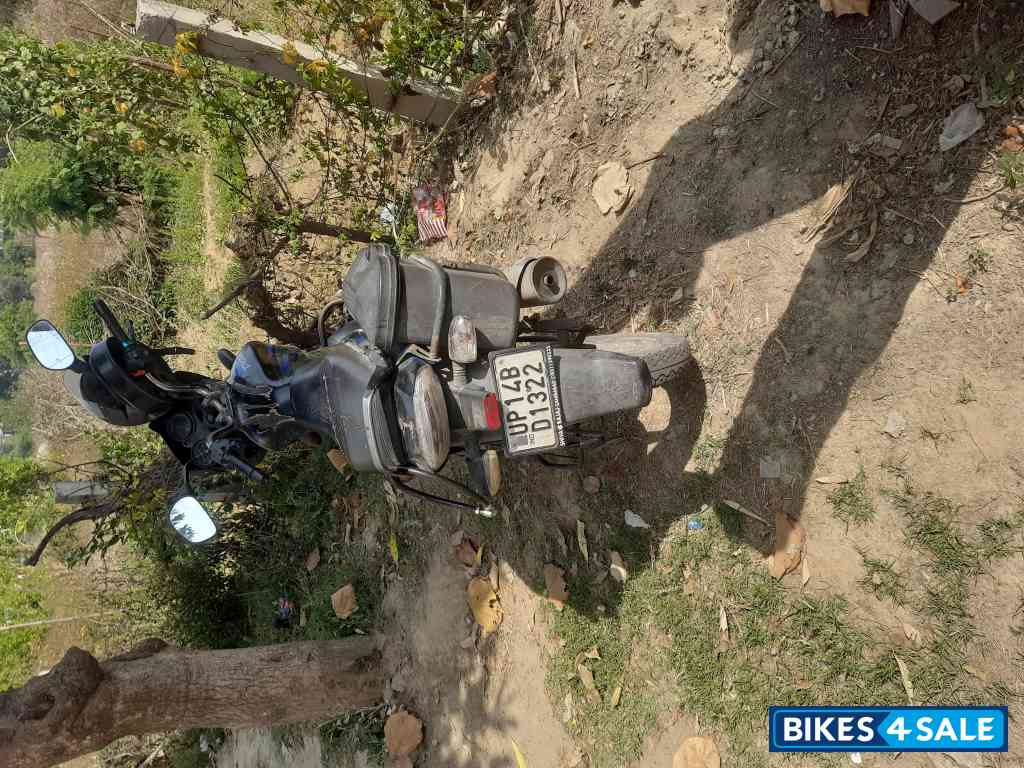 Black And  Dark Blue Bajaj Discover 150 F