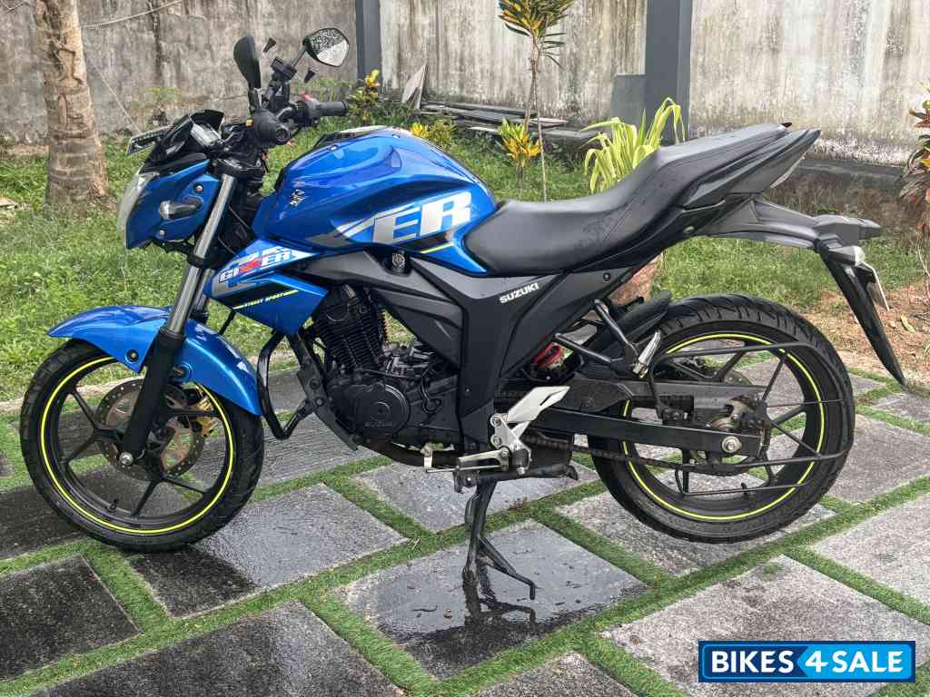 Suzuki Gixxer 150
