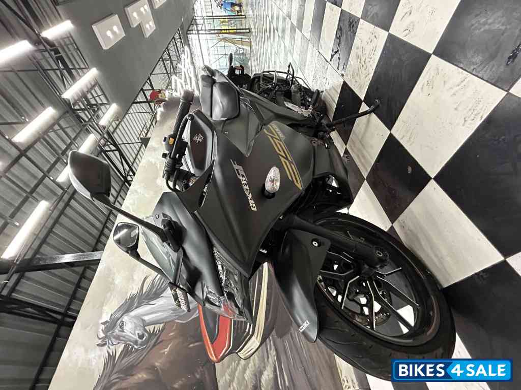 Suzuki Gixxer SF 250 BS6