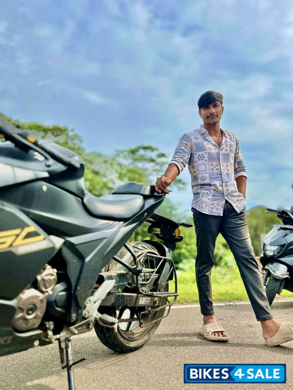 Suzuki Gixxer SF 250 BS6