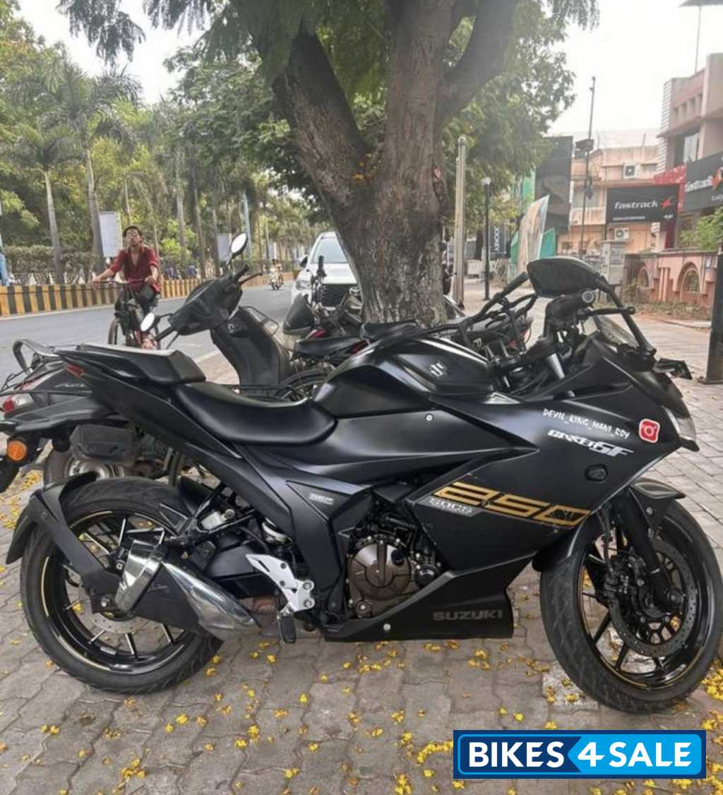 Suzuki Gixxer SF 250 BS6