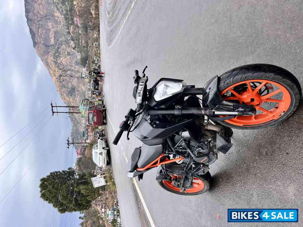 KTM Duke 200 ABS