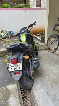 Green Black Yamaha FZ-S