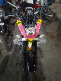 Blue Bajaj Avenger Street 150