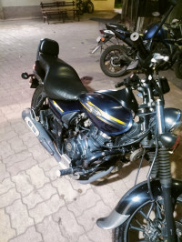 Blue Bajaj Avenger Street 150