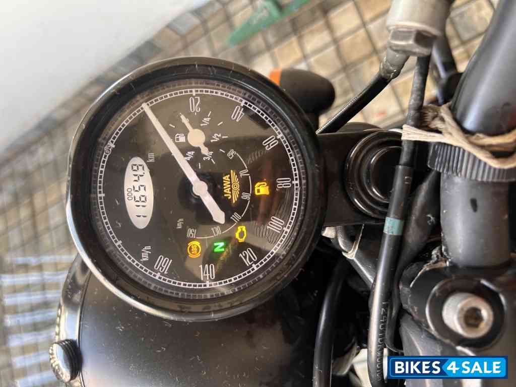 Jawa 42 Dual Channel ABS AllStar Black