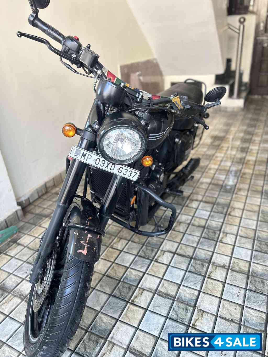 Jawa 42 Dual Channel ABS AllStar Black