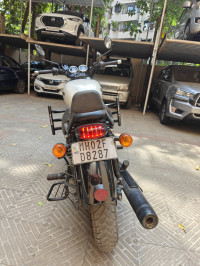 Royal Enfield Thunderbird X 350