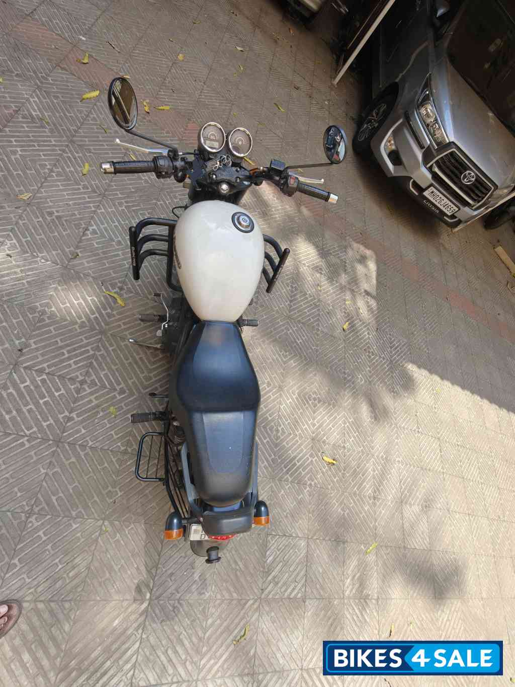 Royal Enfield Thunderbird X 350