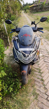 Suzuki Burgman Street