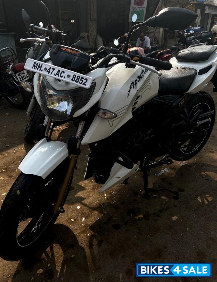 TVS Apache RTR 200 4V