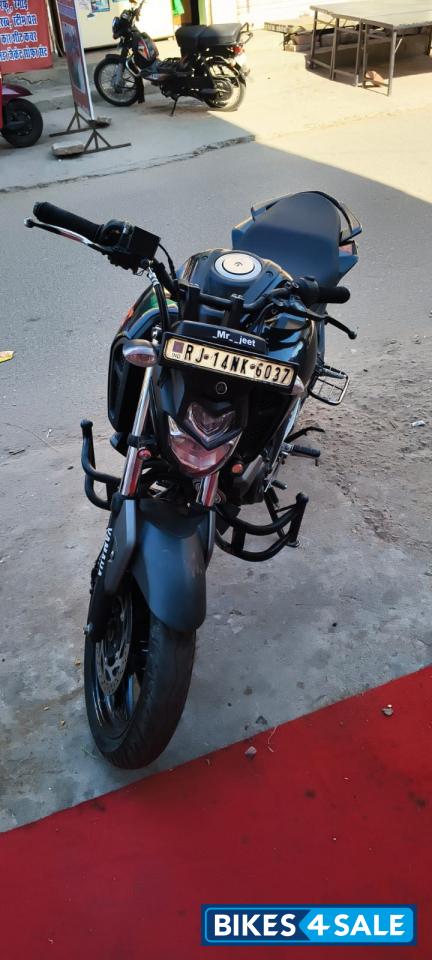 Black Yamaha FZ-S FI V3